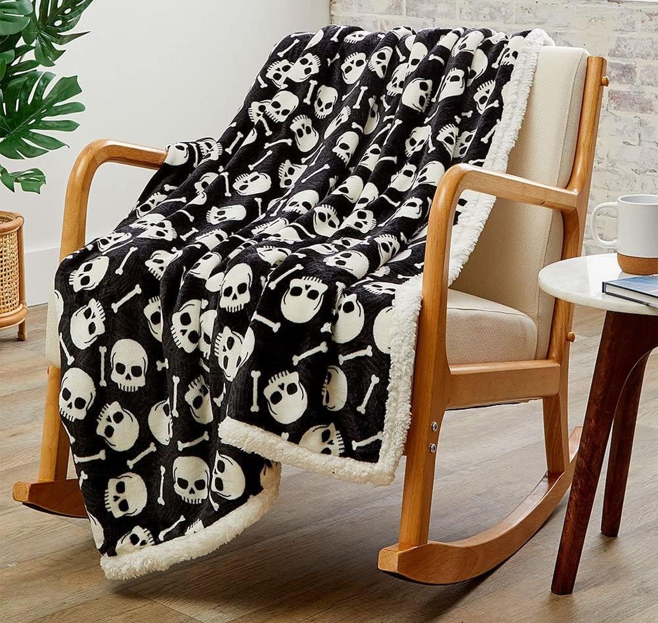 Skull & Bones Sherpa Throw Blanket