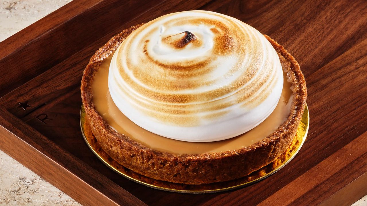 Starbucks 2025 Fall Menu - New Pumpkin S’mores Tart
