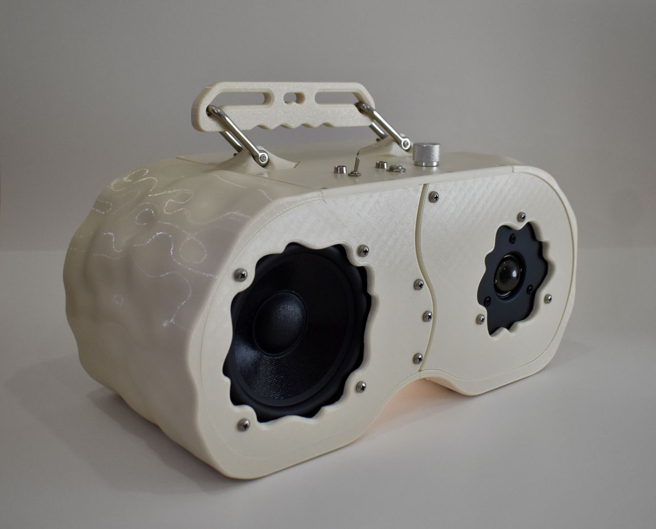 TTD.3000 Boombox 3D Printed Bluetooth Speaker by Maker Hardware is Designed to be Repairable