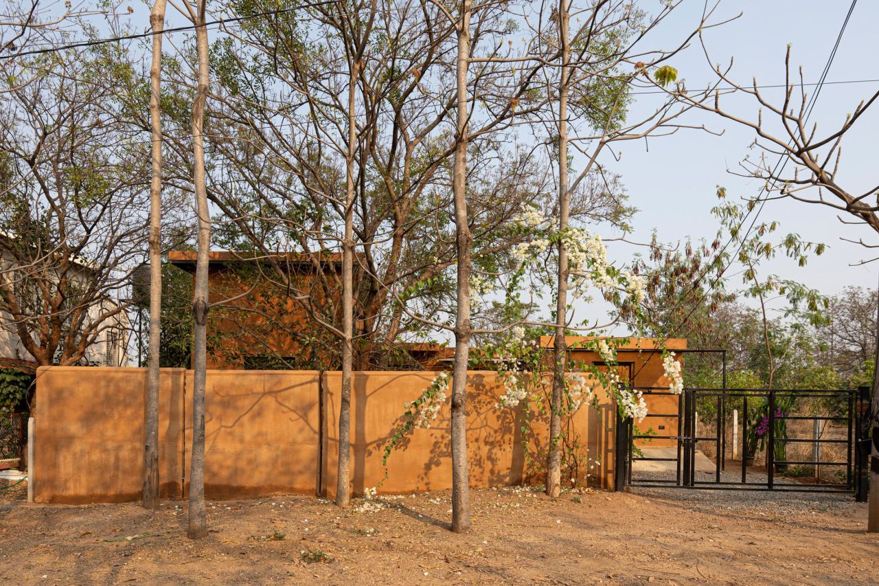 This House in Hyderabad, India is Built From Local Soil and Recycled Materials