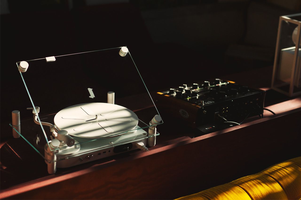 Transparent Turntable - 7