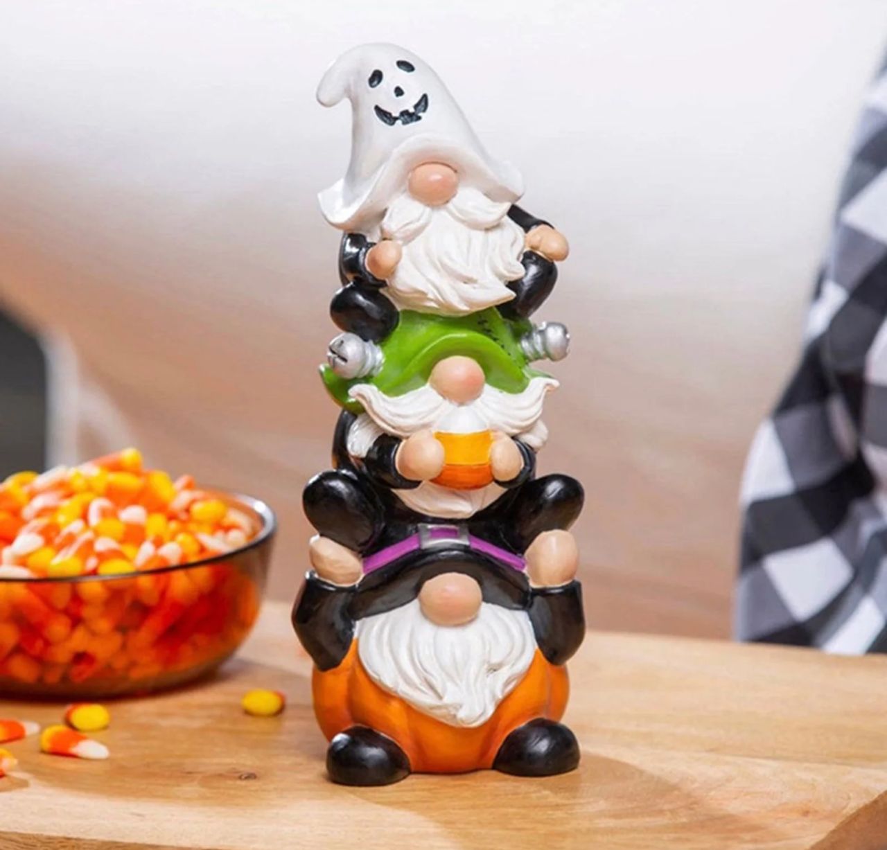Travelwant Halloween Statue
