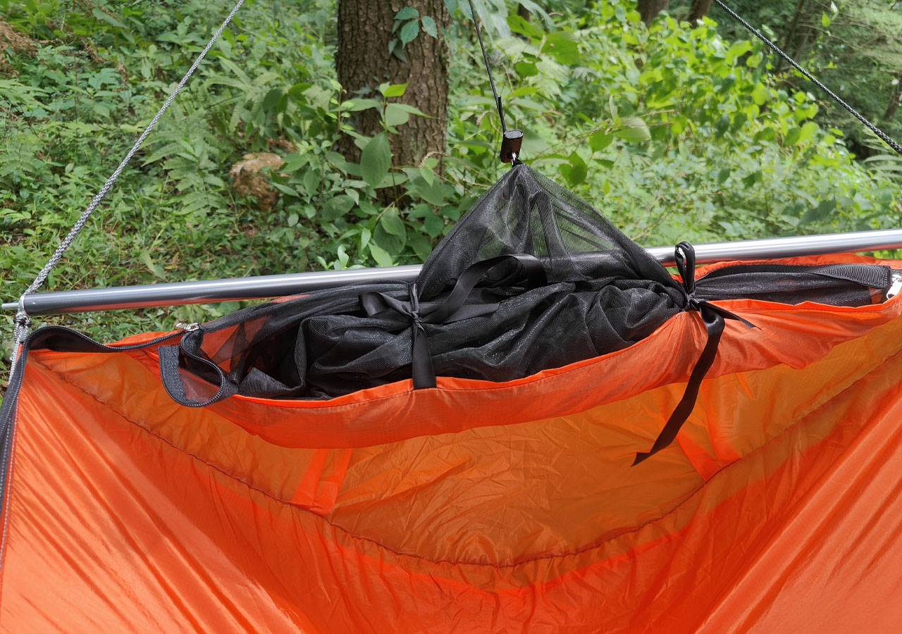 Warbonnet Ridgerunner Hammock tent hands-on review - storage for bug net