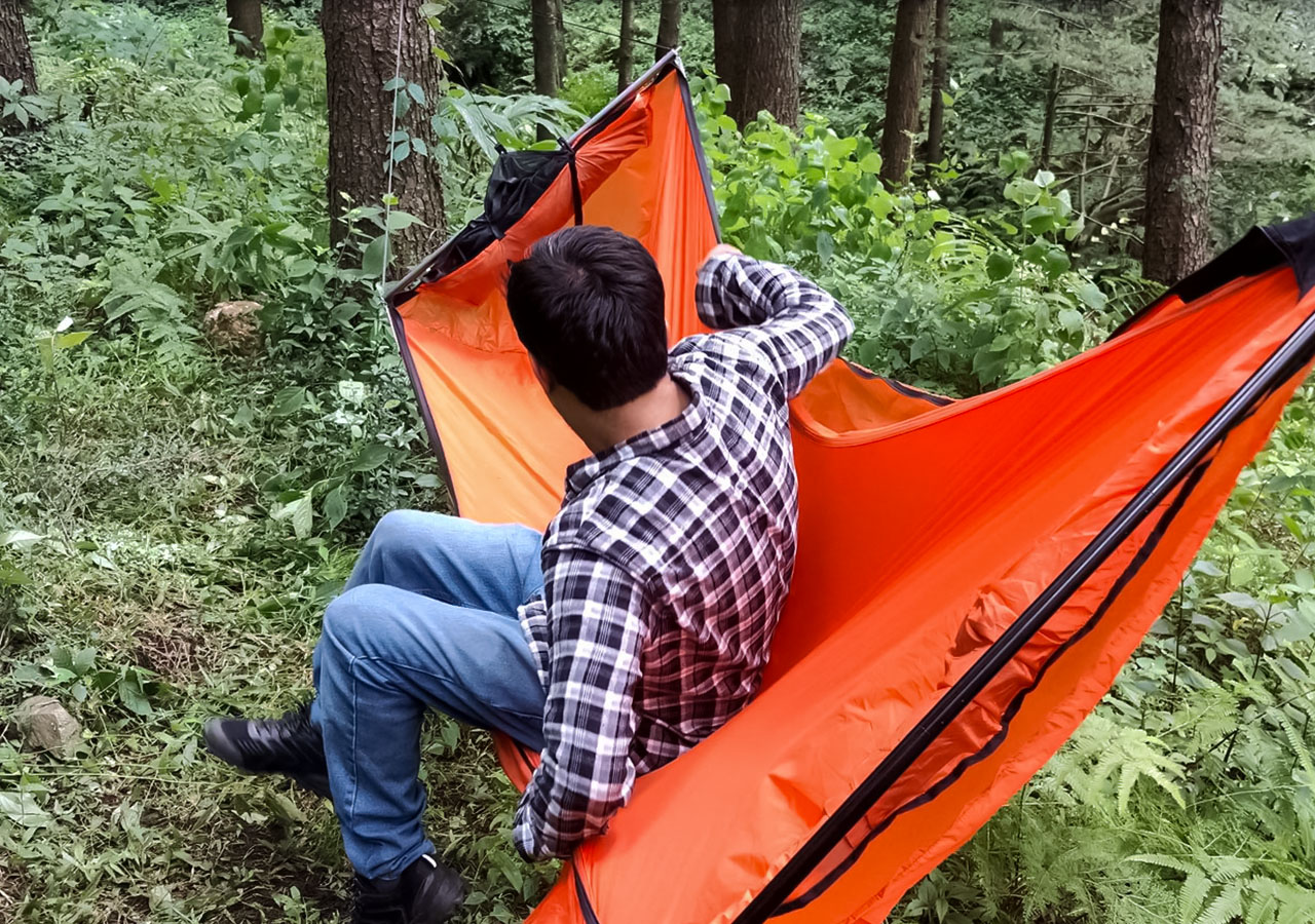accessing the warbonnet ridgerunner hammock tent