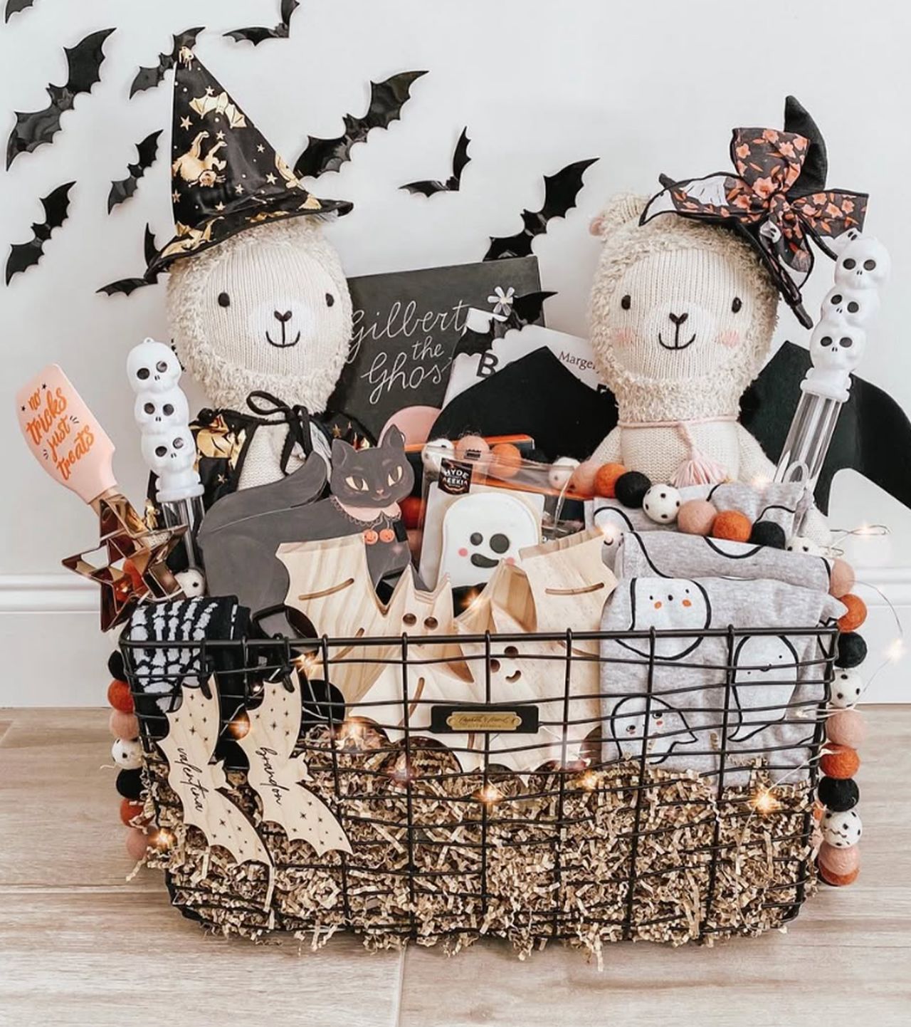 Whimsical Llama-Themed Boo Basket