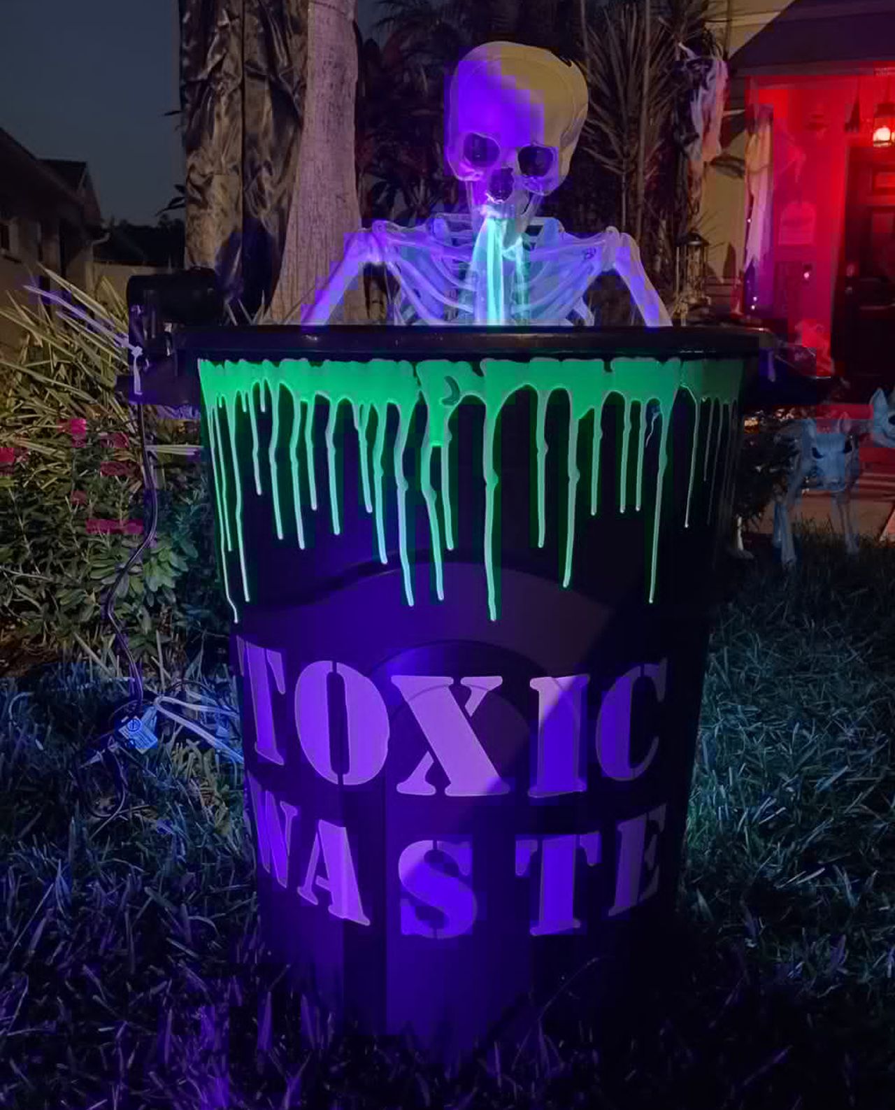 DIY Puking Skeleton