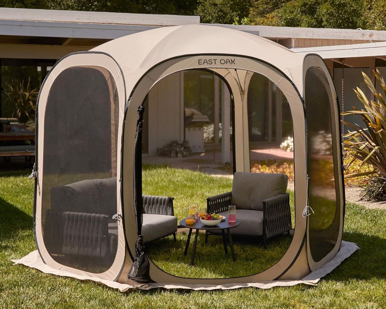 EAST OAK 10x10 FT Pop-Up Screen House Tent