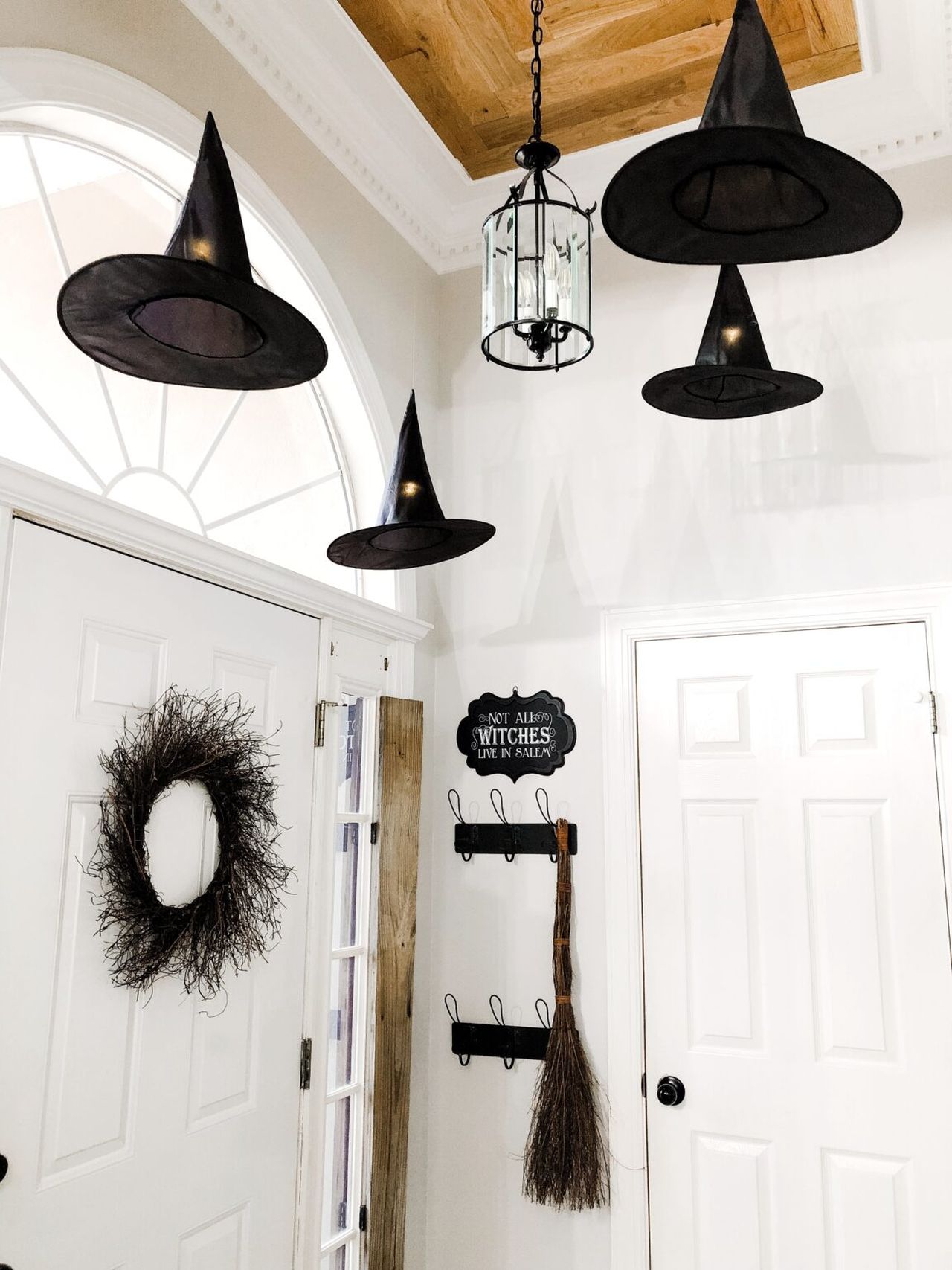 Floating Witch Hats with Lights for Halloween