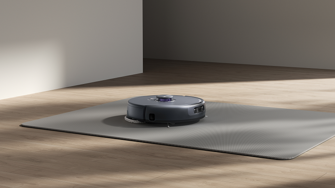 Freo Z10 Ultra Robot Vacuum by Narwal