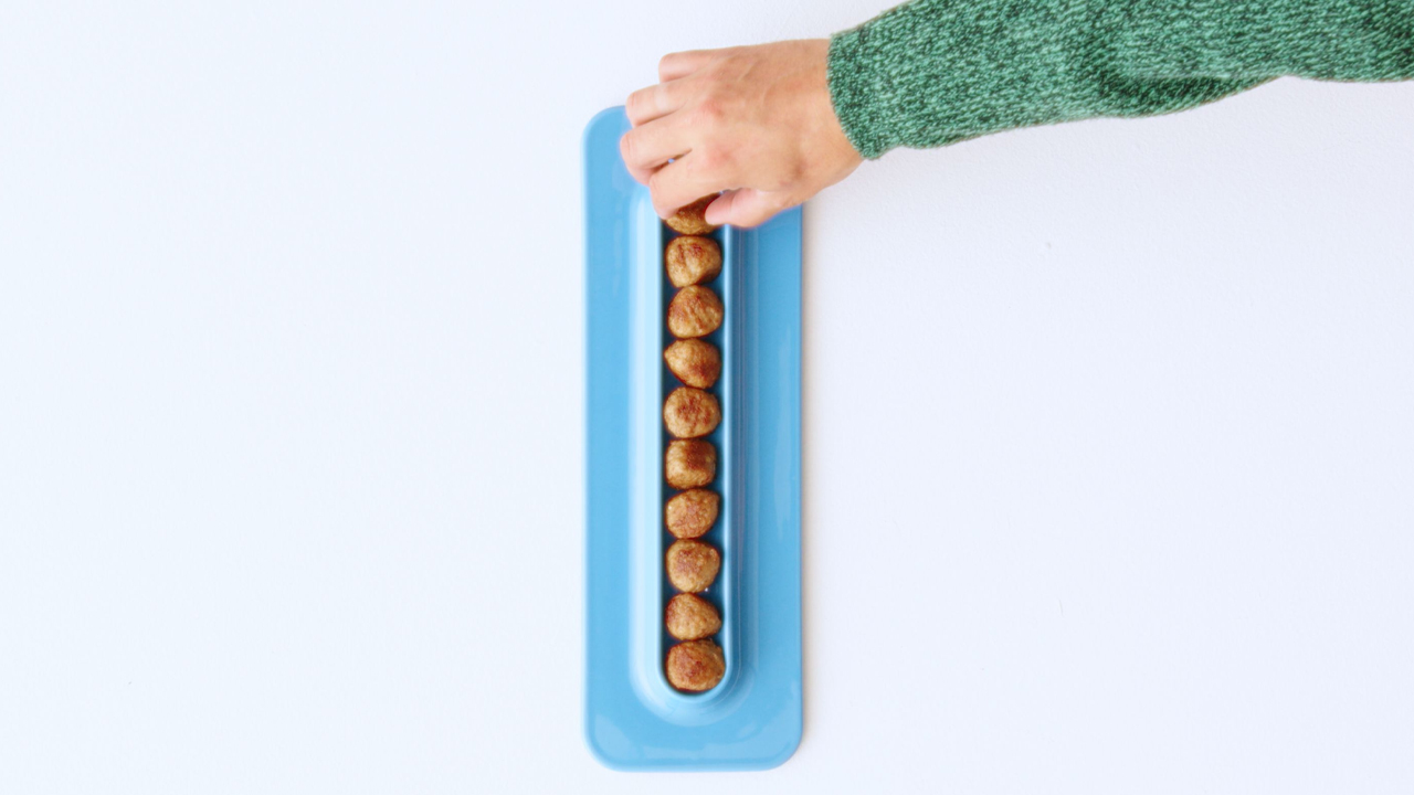 IKEA and Gustaf Westman 2025 VINTERFINT Collection - meatball plate