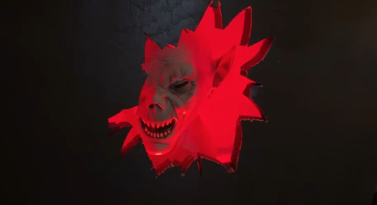 Isaac Alexander DIY Vampire in Coffin Halloween Animatronics