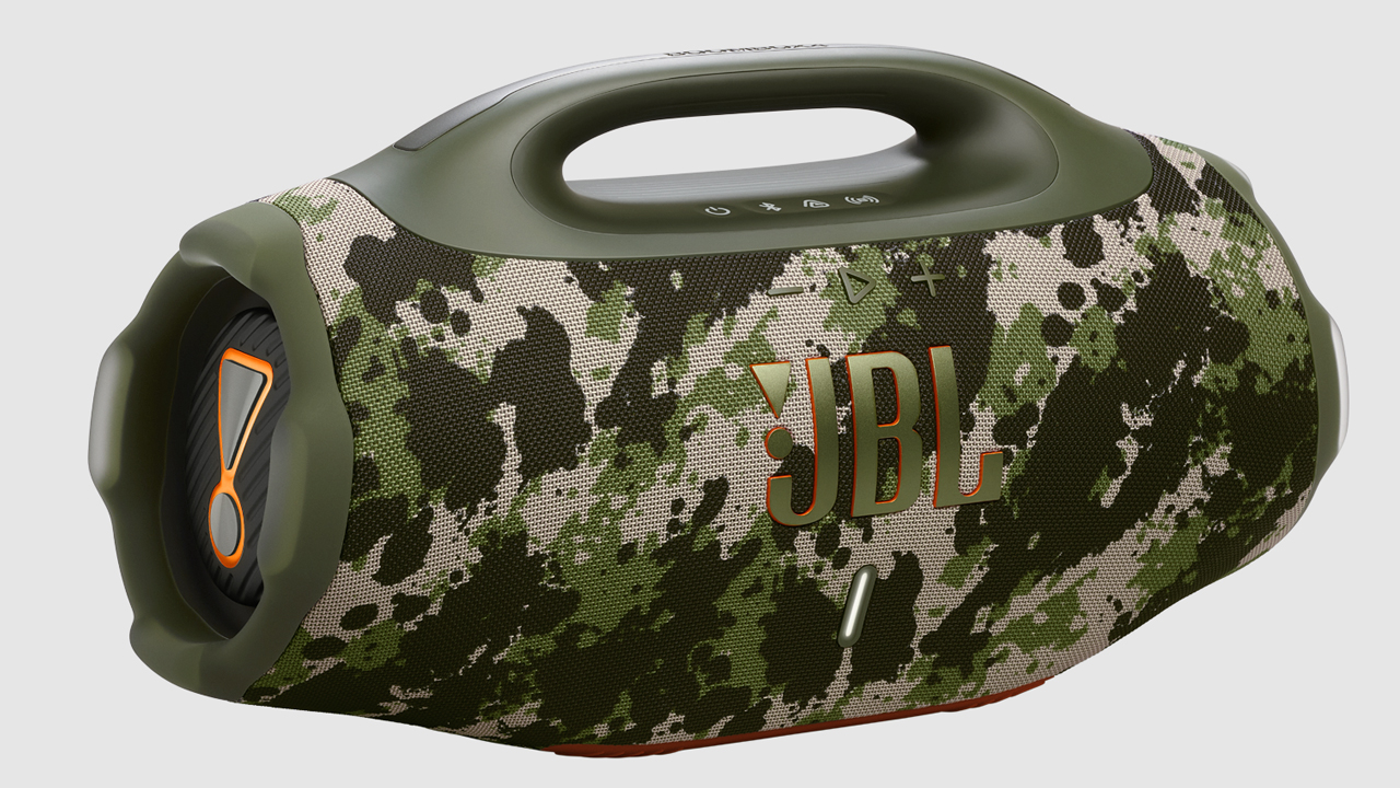 JBL Boombox 4 Gets Stronger Build, Bigger Bass, and Longer Playtime