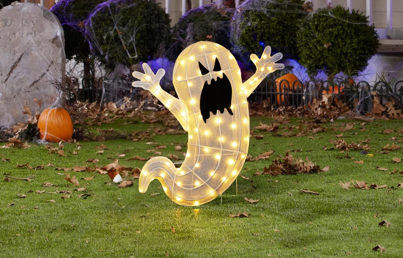 Lighted Halloween Ghost Décor