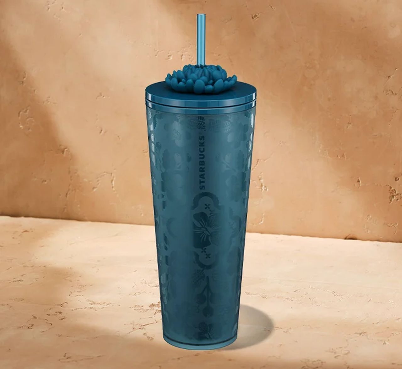 Navy Floral Cold Cup with Blooming Flower Straw Charm (24oz)
