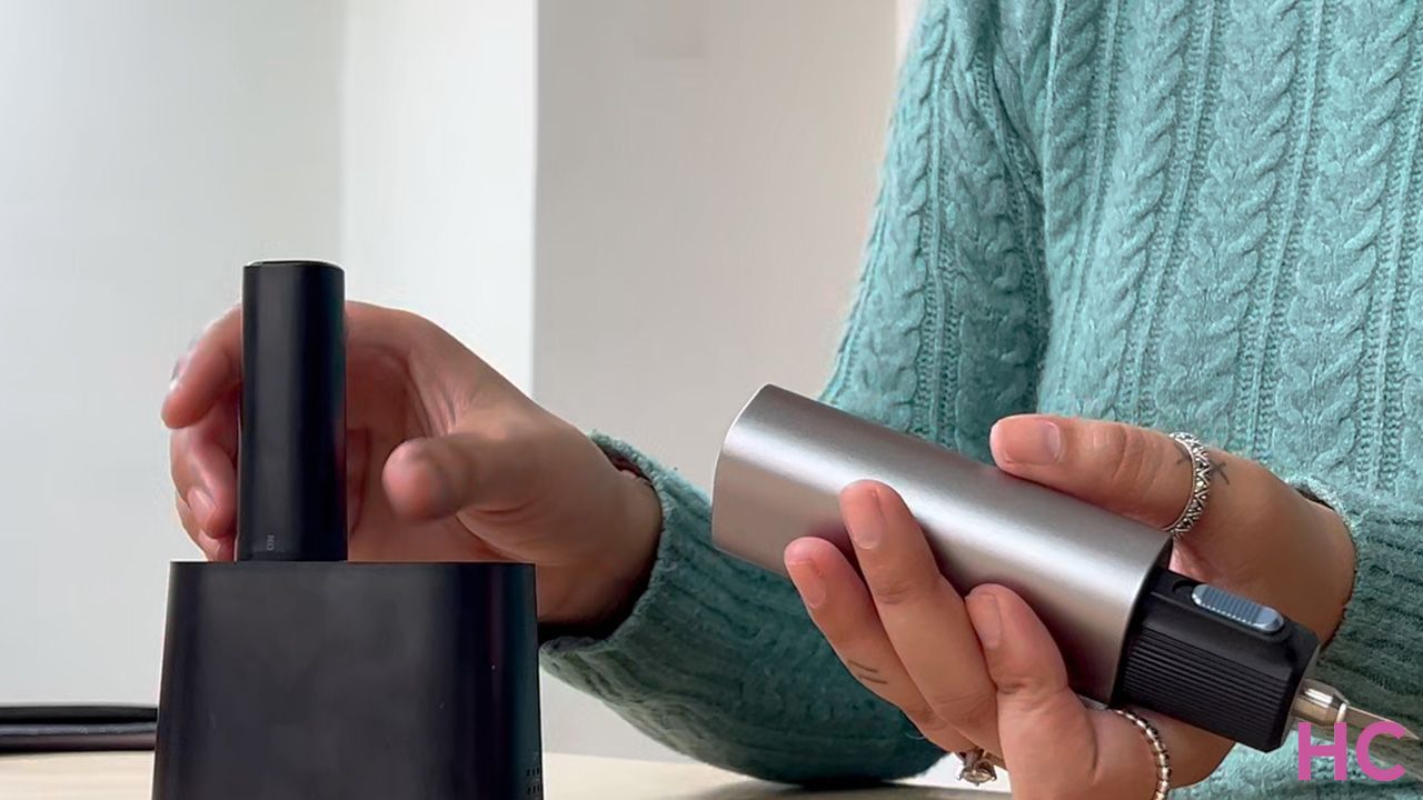 NeoBlade Wireless Ultrasonic Cutter Review by Homecrux - 7