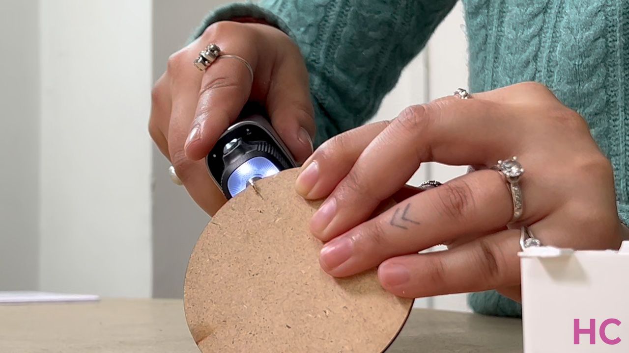 NeoBlade Wireless Ultrasonic Cutter Review by Homecrux - 9