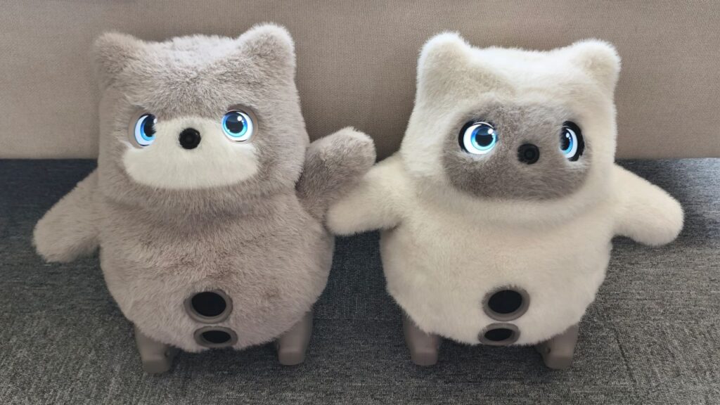 Noa and Niko are SwitchBot's new AI pets