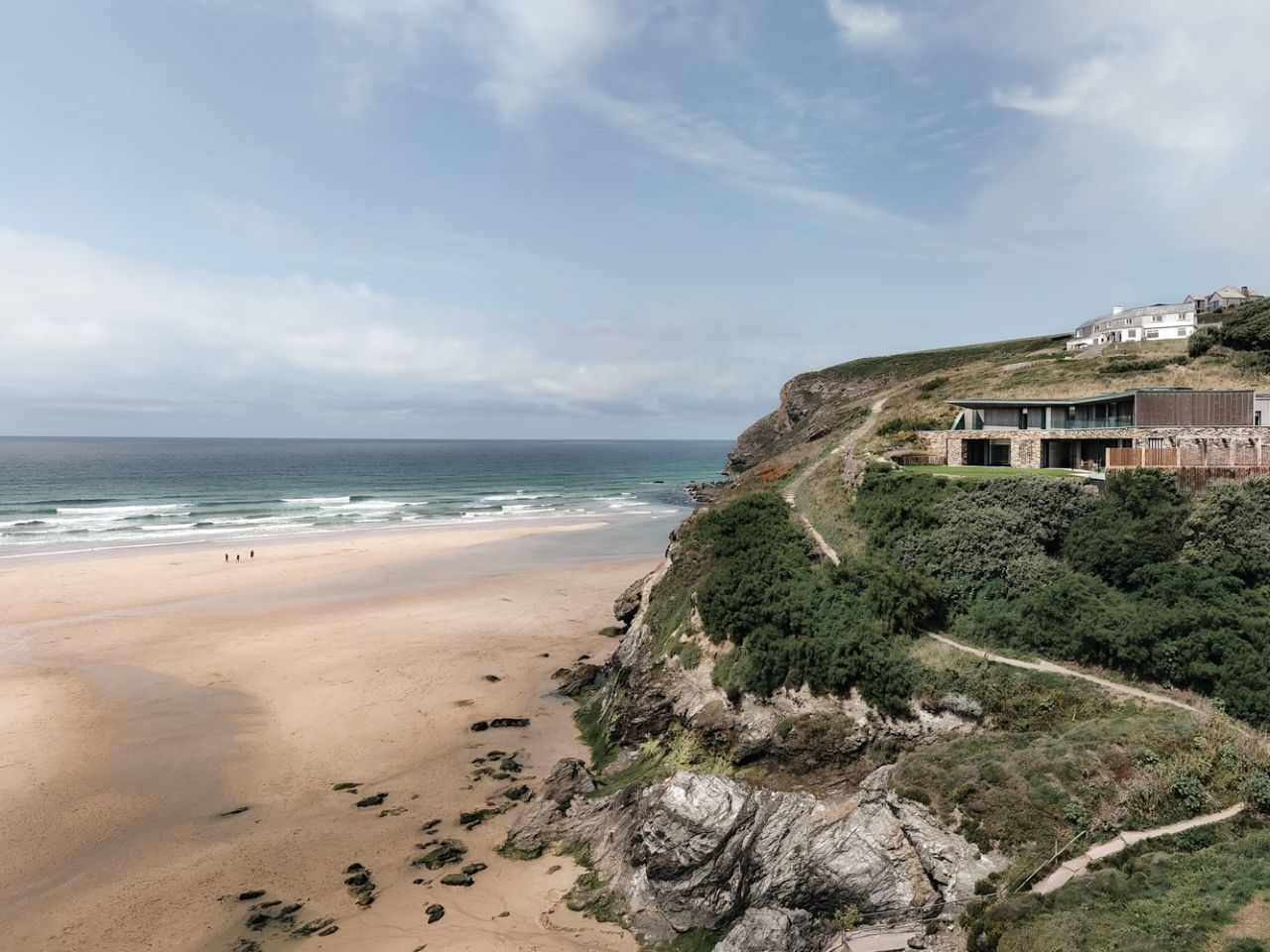 Rundell Associates Designs Two-Family House overlooking Mawgan Porth Bay in Cornwall, England