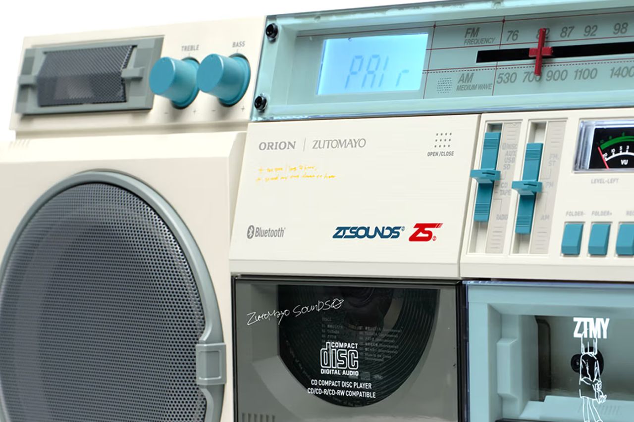 SCR-B9(Z) boombox