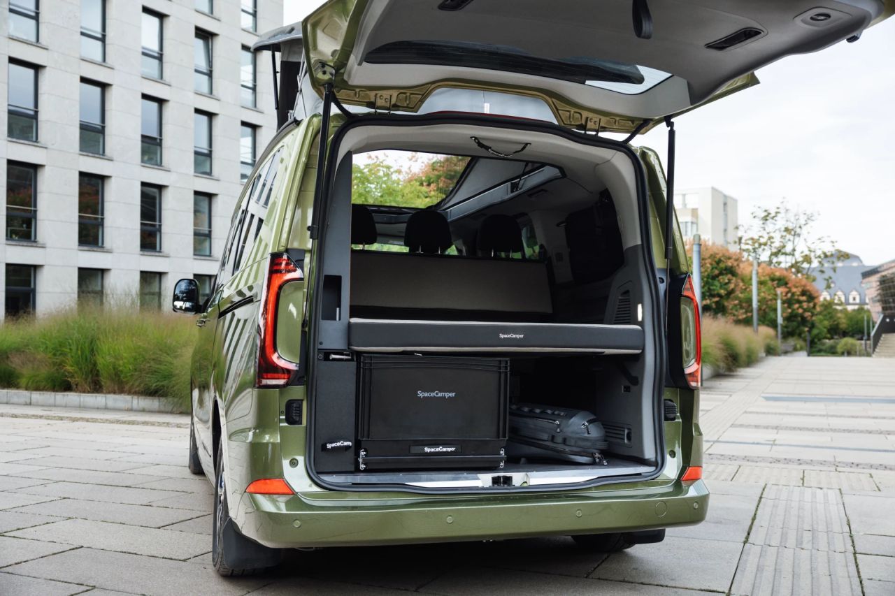 SpaceCamper Classic Caravelle Campervan