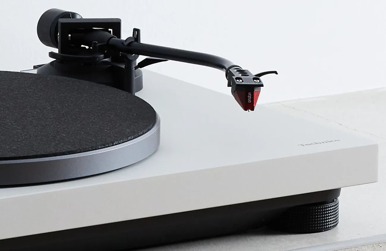 Technics SL 40CBT Turntable