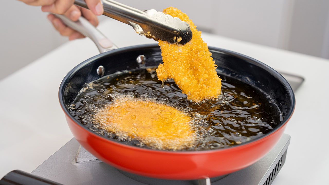 Titaner 5-Layer Titanium Frying Pan Will be Your Family Heirloom - 2