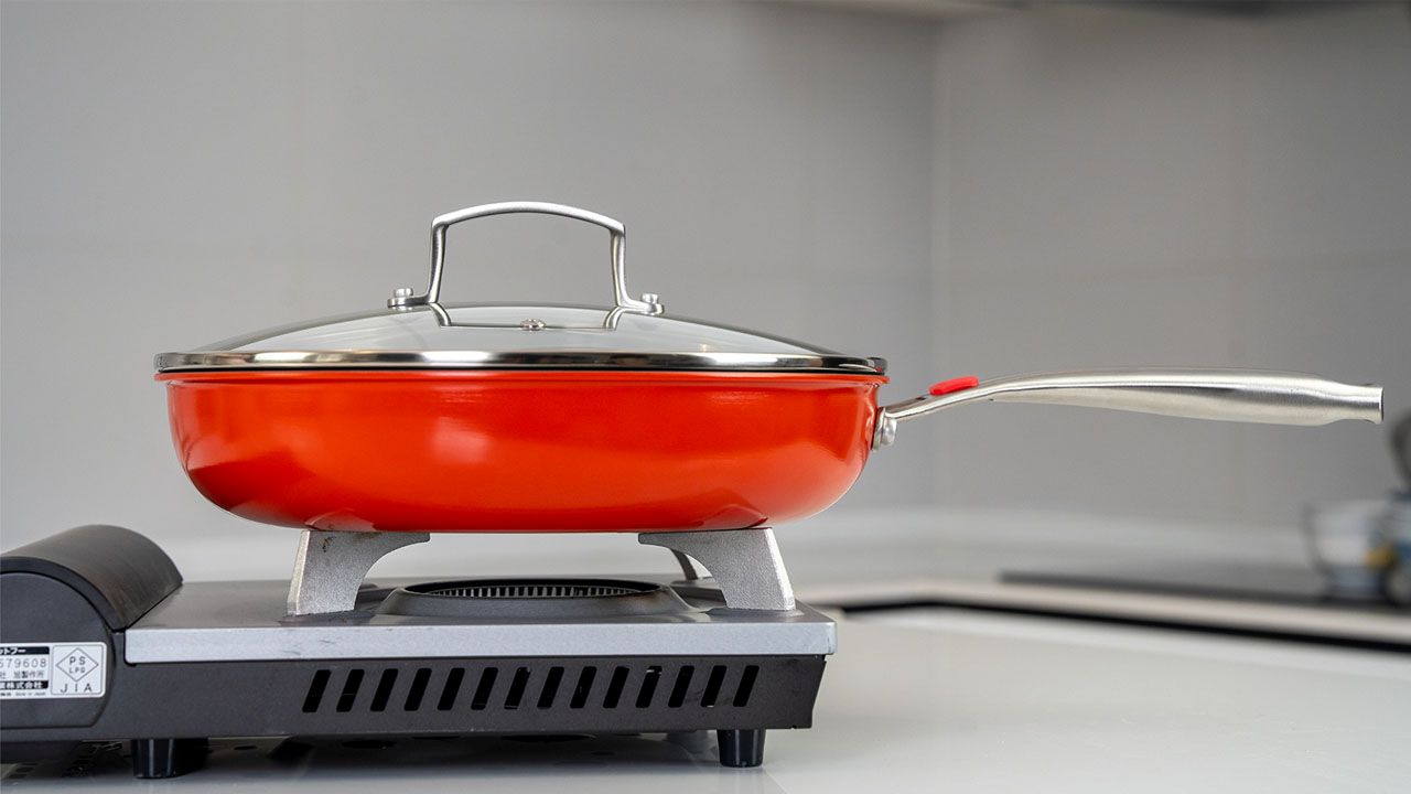 Titaner 5-Layer Titanium Frying Pan Will be Your Family Heirloom - 8