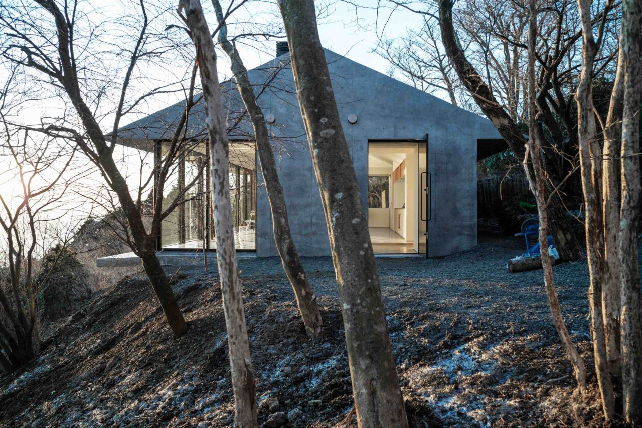 Villa T by Florian Busch Architects in Japan’s Izu Peninsula Appears Like Massive Rock From Above