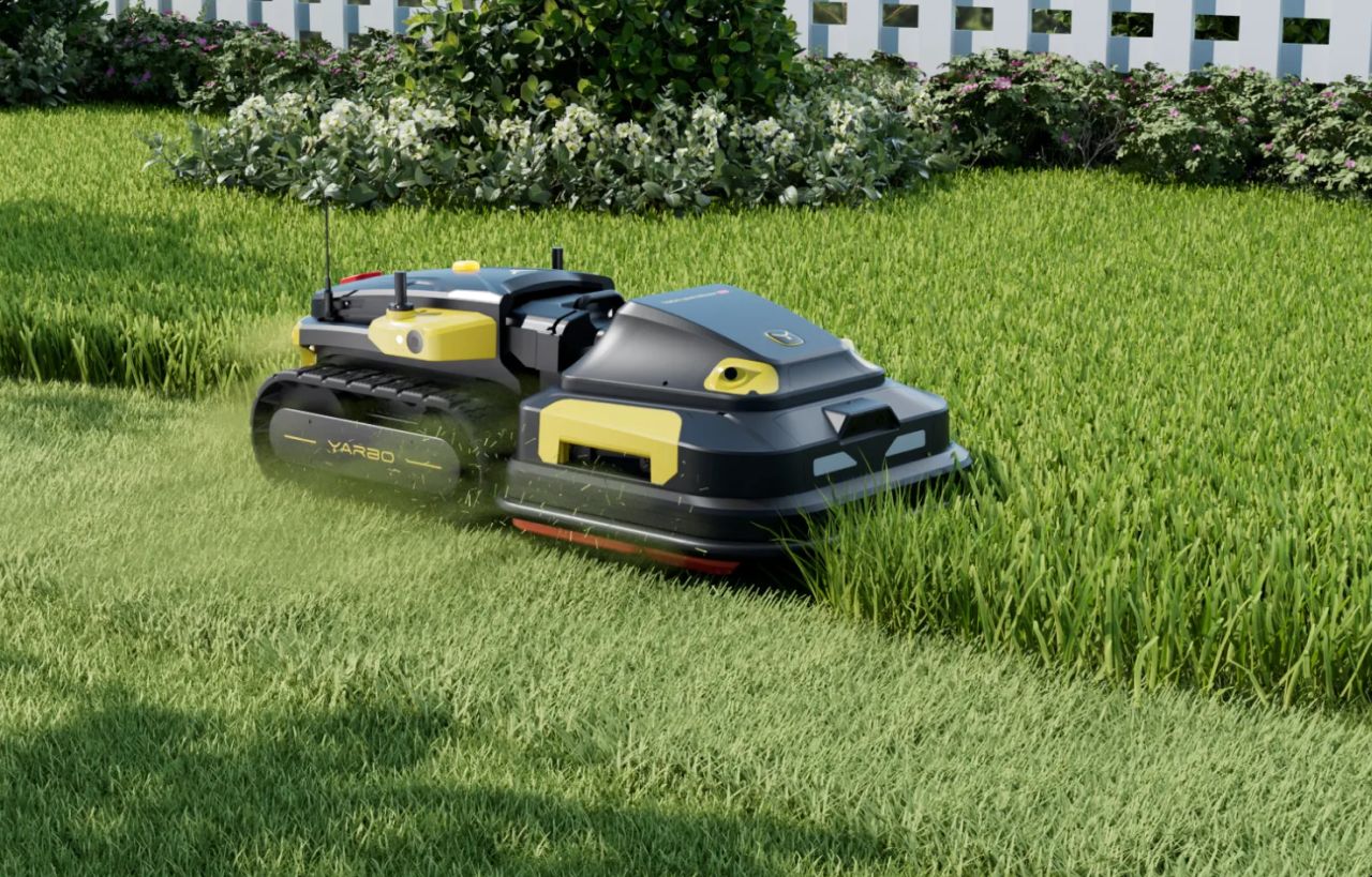 Yarbo Lawn Mower Pro - 4