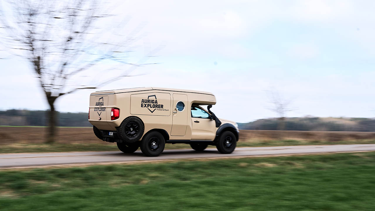 Auriga Explorer Off-Road Pickup Truck Camper With Three Slide-Outs