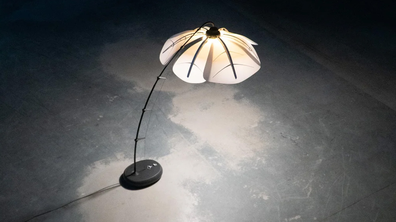 Bloomlight S illuminates the interiors with a soft glow