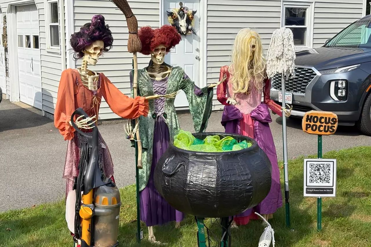 Kid Friendly Dartmouth Halloween witches