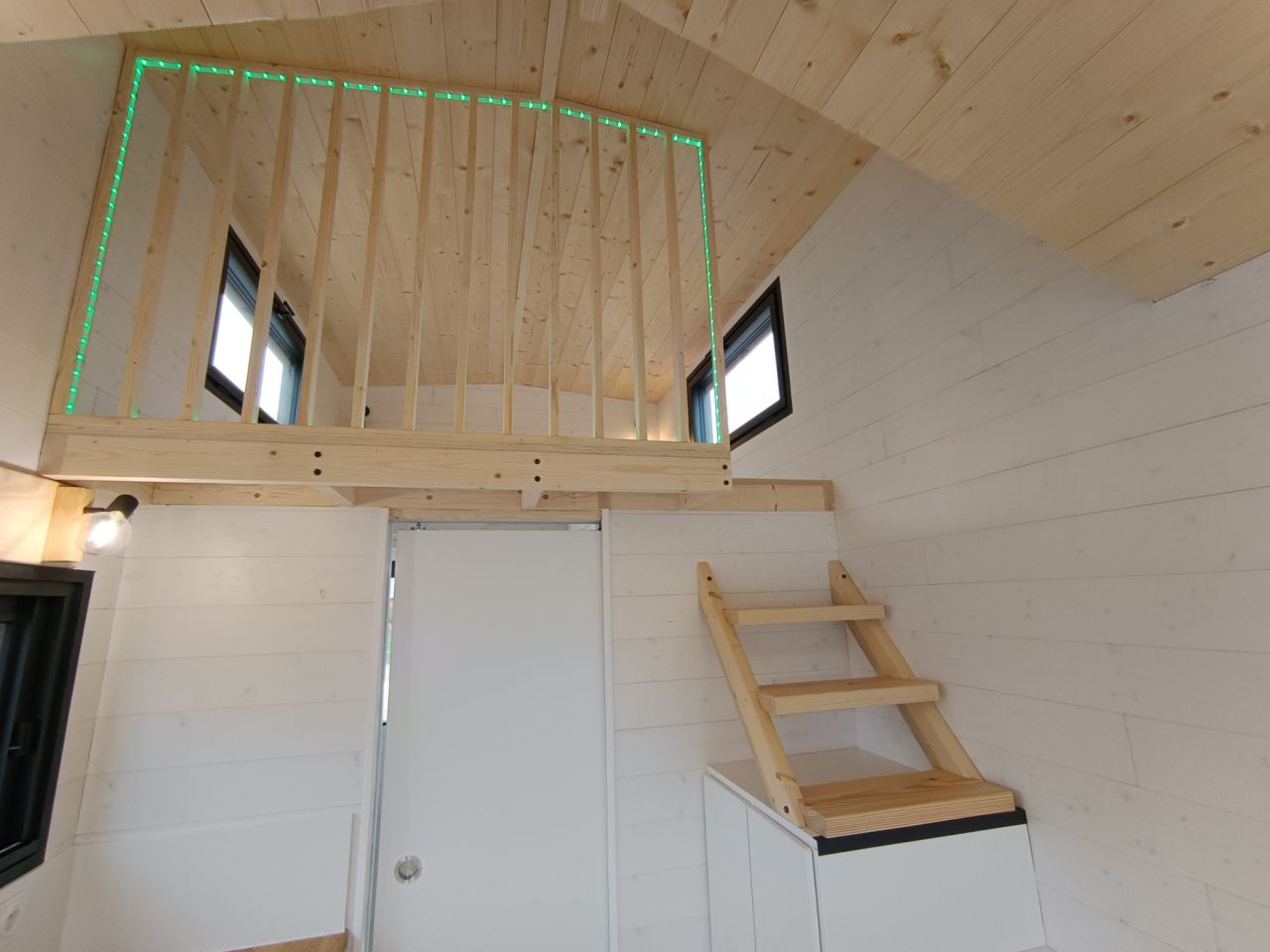 French tiny house loft