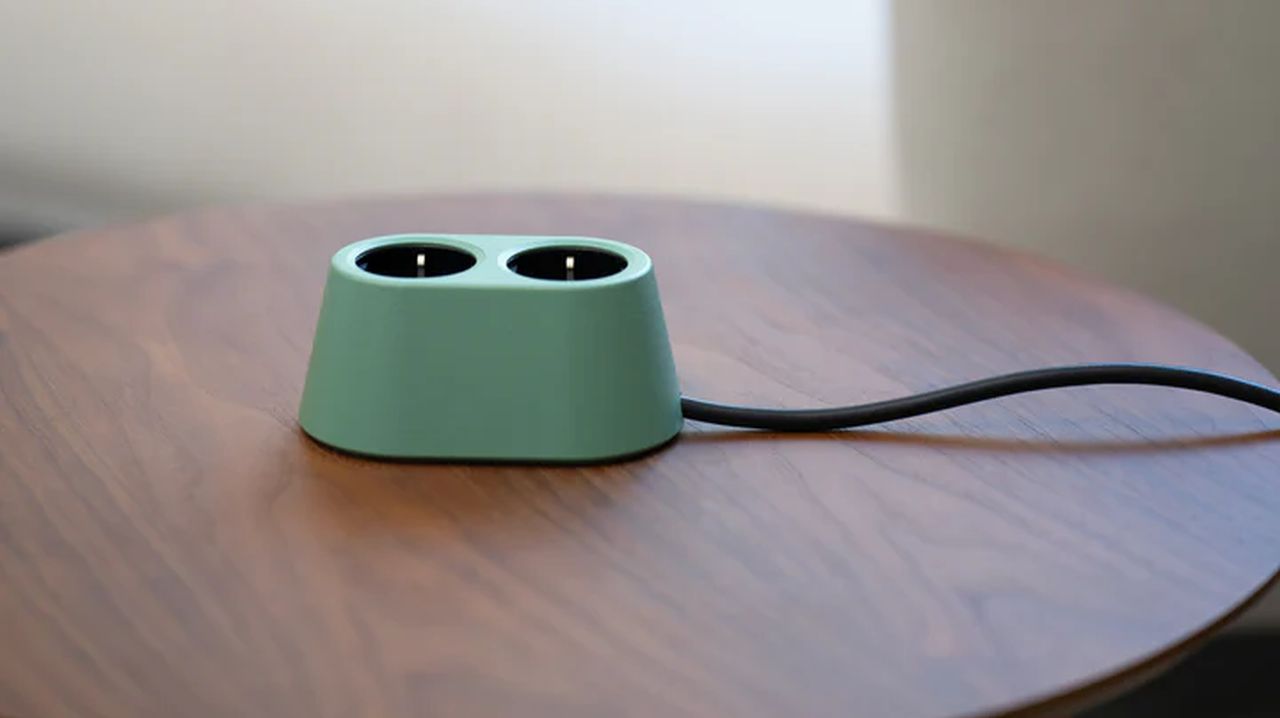 Nomad block is a better solution for cable chaos