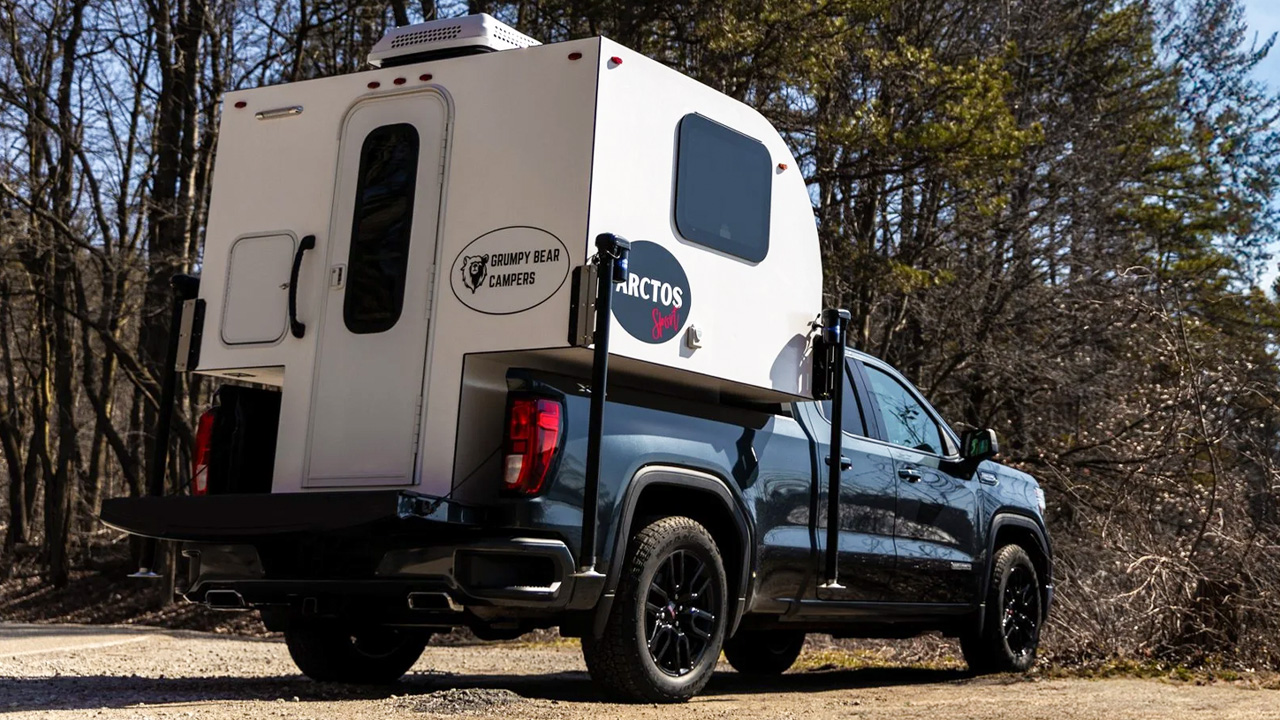 Arctos Sports Camper