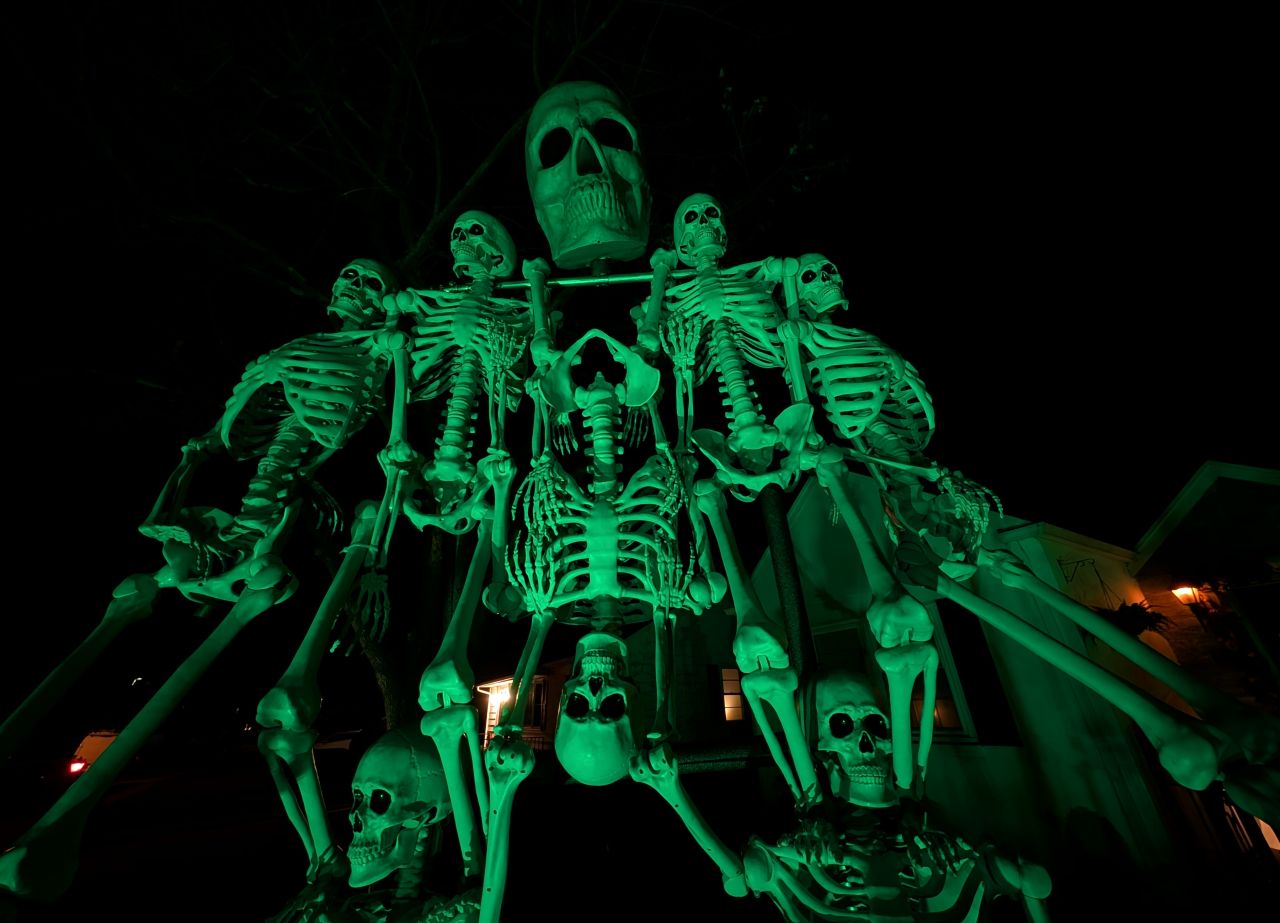 Massive Skeletron