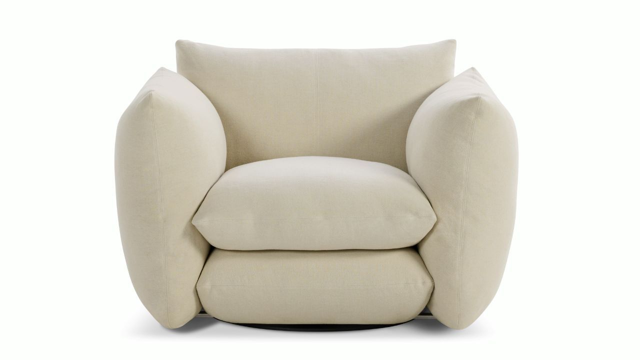 Pillo Lounge Chair by Willoe Perron for Knoll front view