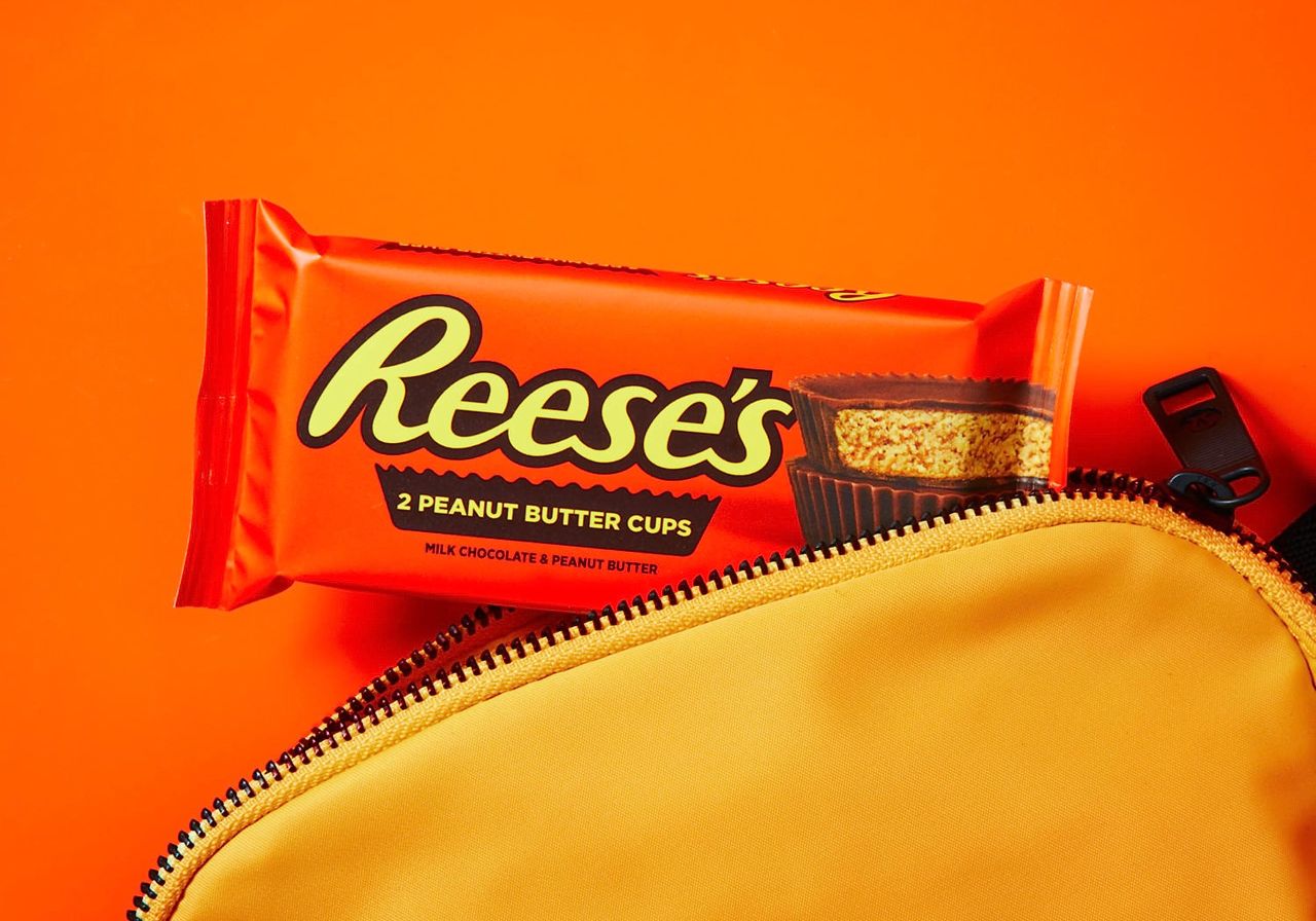 15 Best Halloween Candies on Amazon - REESE'S Milk Chocolate Peanut Butter Cups
