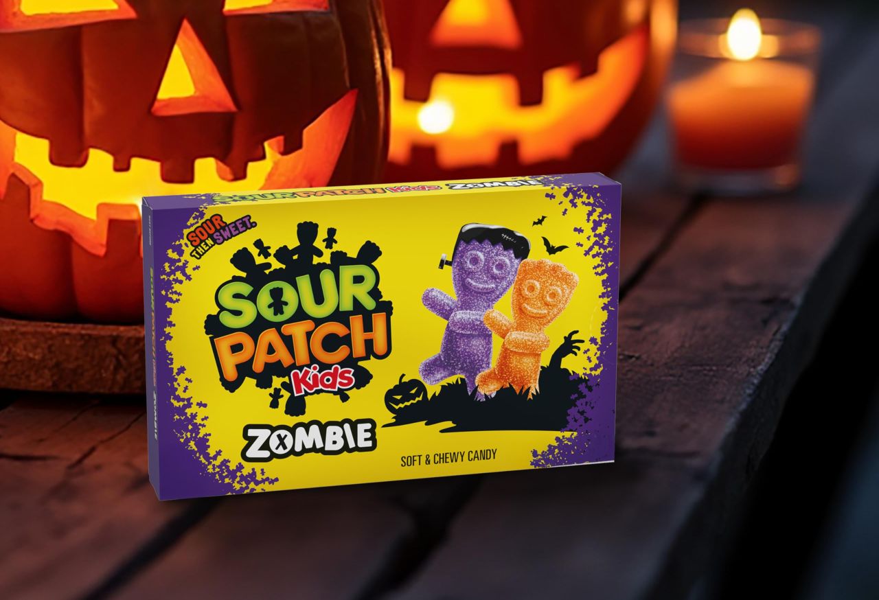 15 Best Halloween Candies on Amazon - SOUR PATCH KIDS Halloween Candy