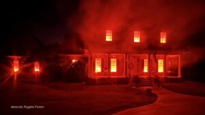 This Halloween Display in South Carolina is so Convincing, It Prompted Calls to the Fire Department South Carolina realistic fire display by couple