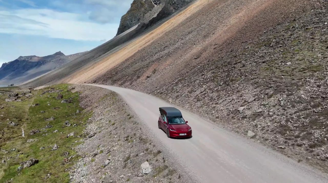 Wheelhome's Tesla Model 3 Dashaway eRC