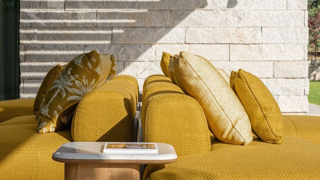 Itaca Modular sofa collection close up