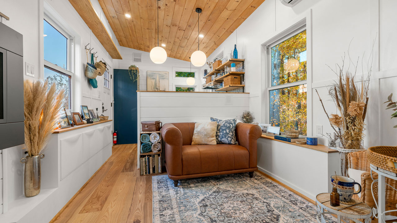 Beachcomber tiny house on wheels