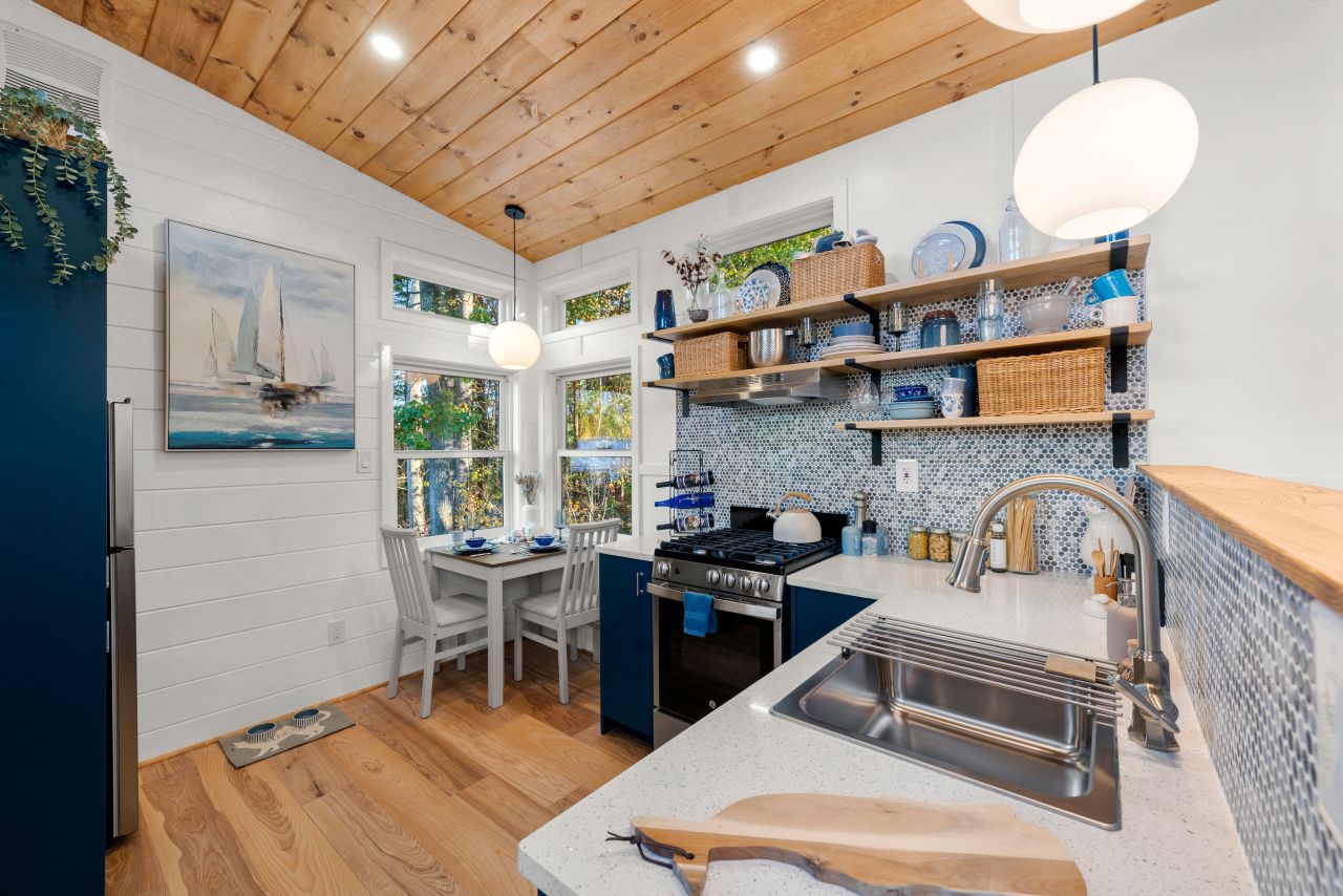 Beachcomber tiny house on wheels