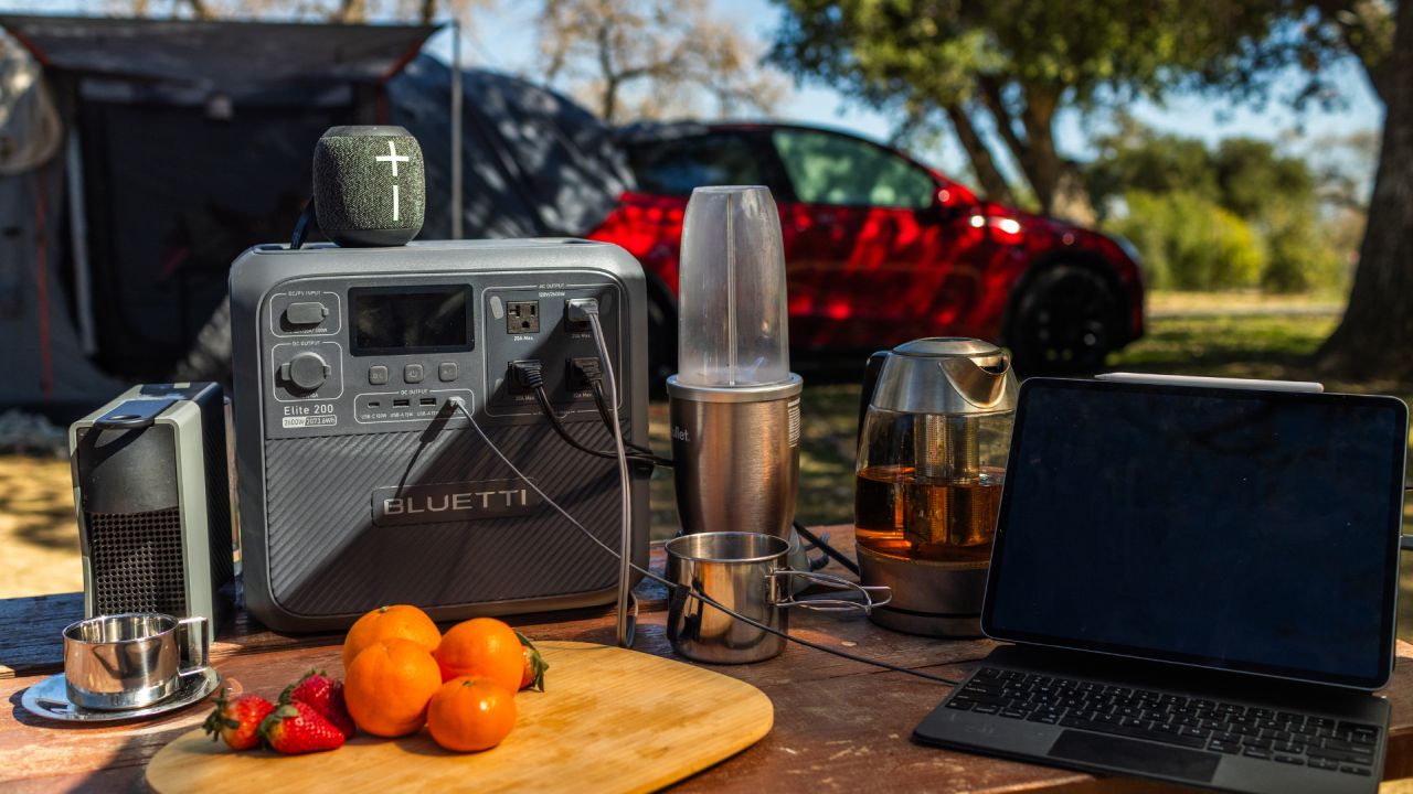 Bluetti Black Friday Deals 2025 - Elite 200 V2