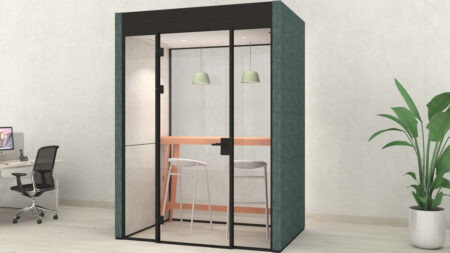 The Bubble 2G acoustic pod features a modern design that suits the aesthetics of workspace.