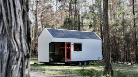 Hauslein Eire Tiny House featured image