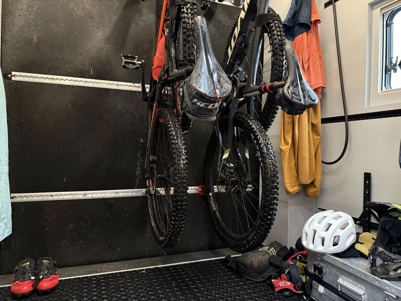 Epicore M Camper Van by Pichler Nutzfahrzeuge