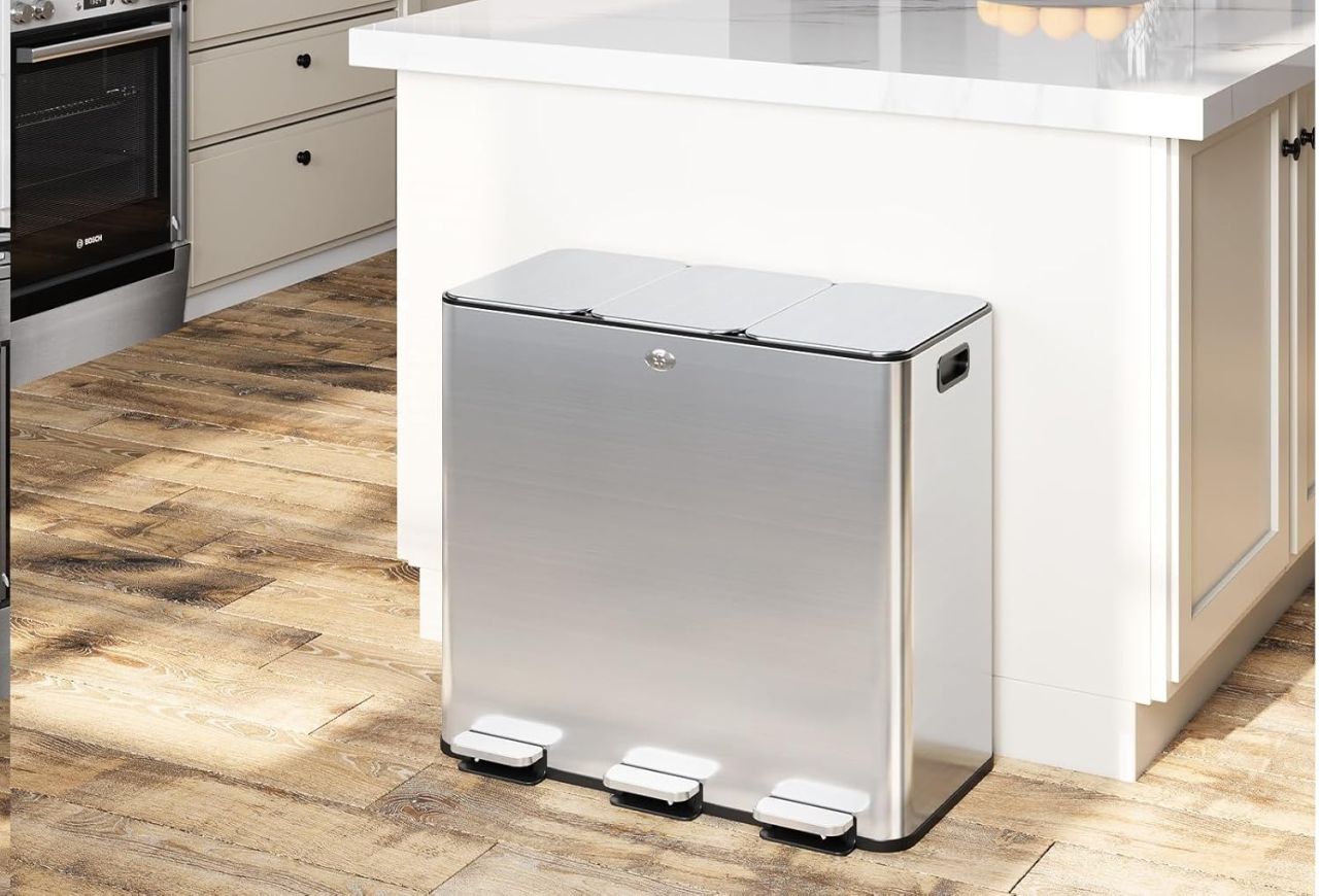 GarveeHome Trash Can