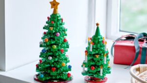 LEGO Christmas Tree featured image